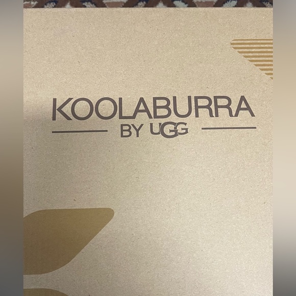 Koolaburra By UGG Women's Aubrei Mini Faux-Shearling Booties. New with box - Picture 14 of 15